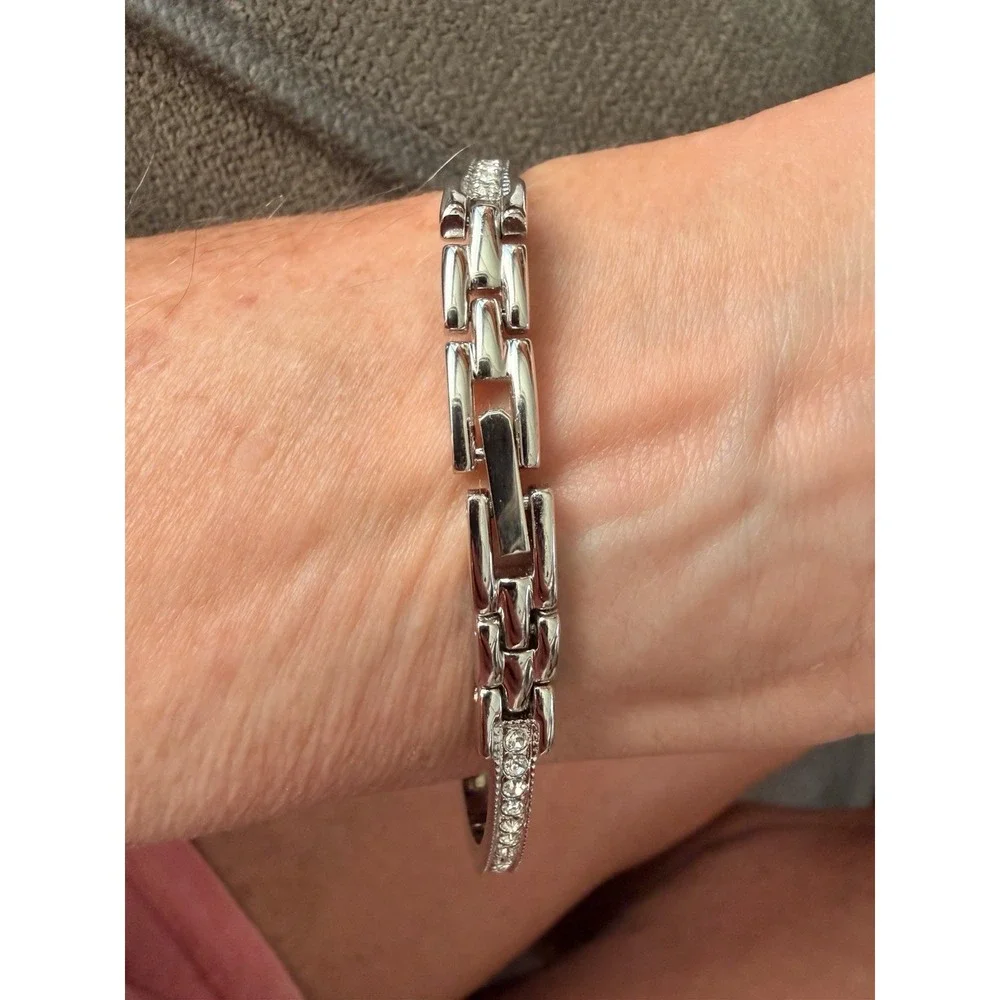 Vintage CAROLEE Swiss Quartz Rhinestone Pave Bracelet Watch